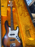 Fender  - Jazz Bass