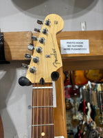 Fender - Stratocaster