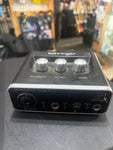 Behringer  - U-PHORIA UM2