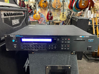 Roland - D-550