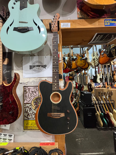 Fender - Acoustasonic Telecaster