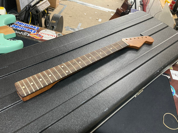 Unbranded - Strat Neck