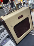 Fender - Champion 600