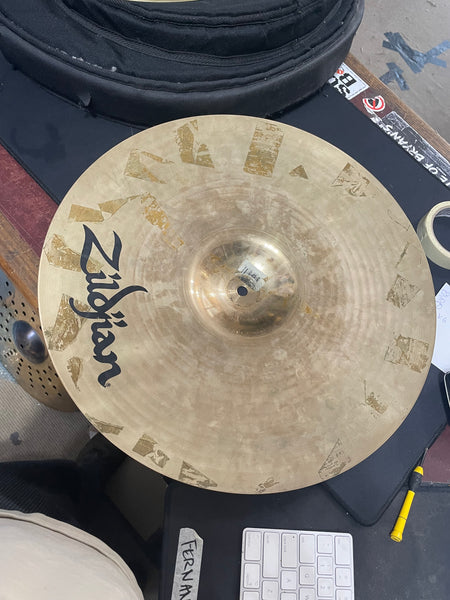 Zildjan - A Custom Projection Crash 18’’