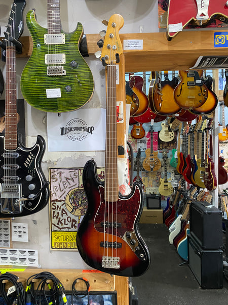 Squier - Jazz Bass Fretless