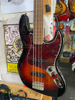 Squier - Jazz Bass Fretless