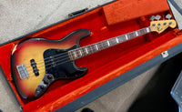 Fender - Jazz Bass