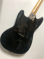 Fender - Mustang