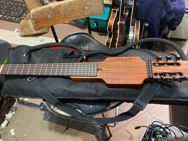 Aria - Sinsonido LEFT HANDED