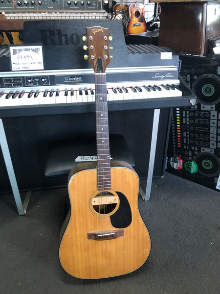 Gibson - J-50 Deluxe