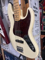 Fender - Jazz Bass