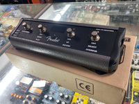 Fender - ULT-4
