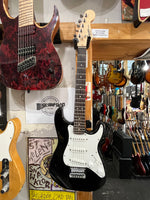 Squier by Fender - MINI Stratocaster
