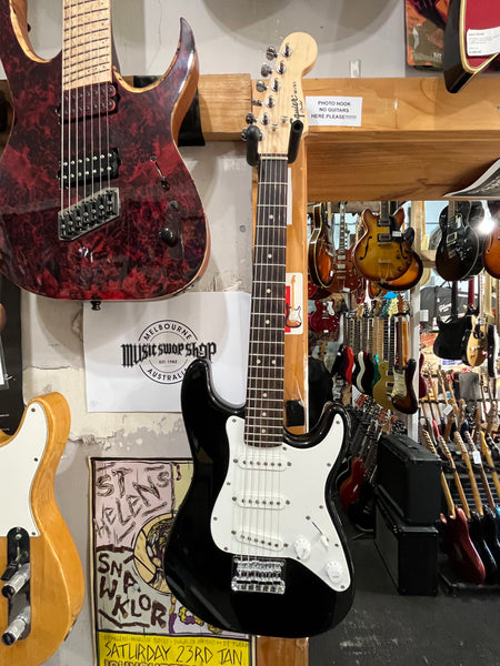 Squire by Fender  - MINI Stratocaster