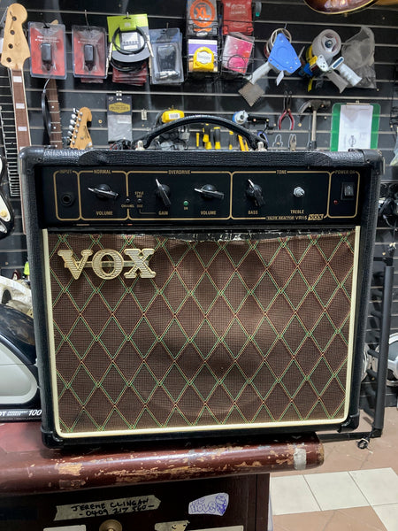 VOX - VR15
