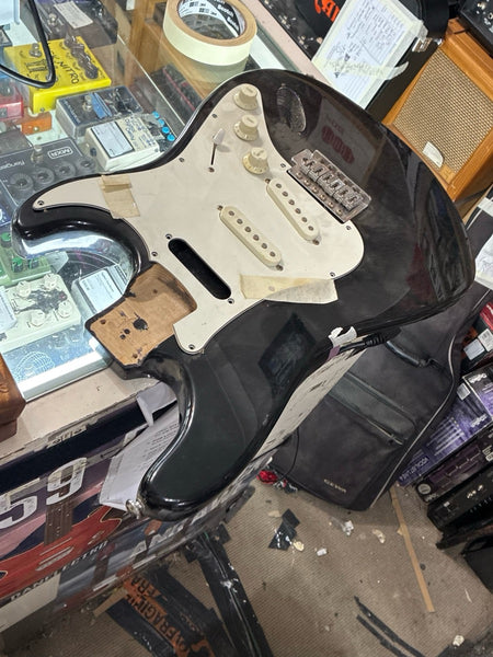 Unbranded - Strat Body