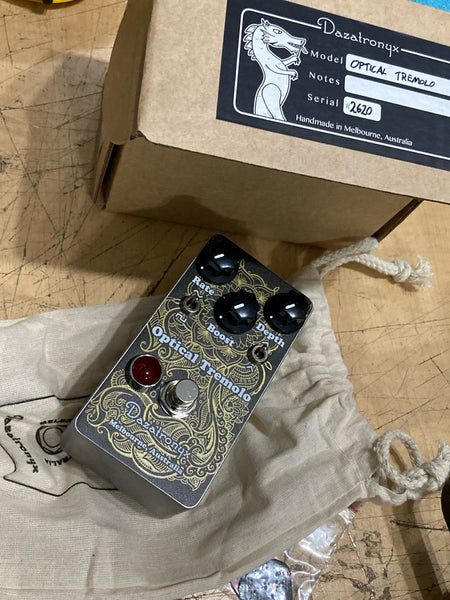 Dazatronyx - Optical Tremolo