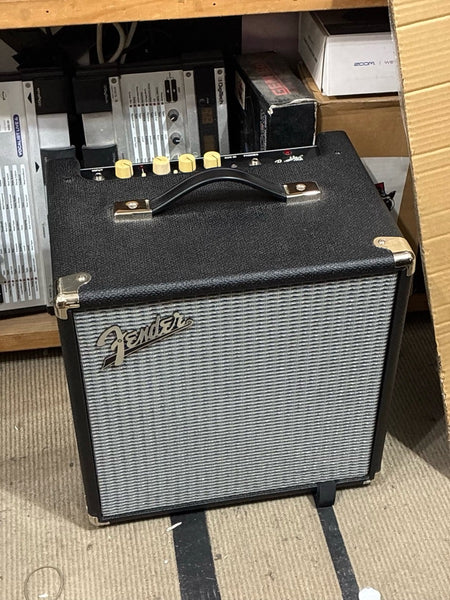 Fender - Rumble 15