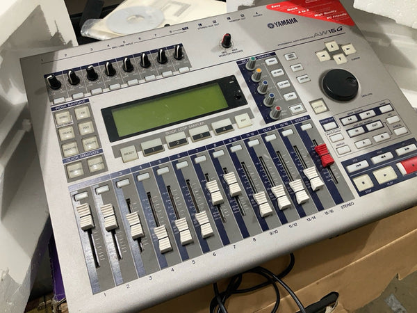 YAMAHA - AW16G