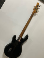 Ernie Ball Musicman - Stingray