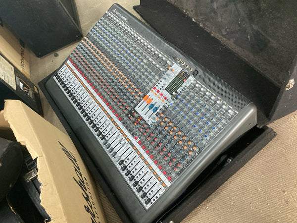 Behringer - XL3200