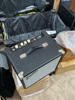 Fender - Rumble 25