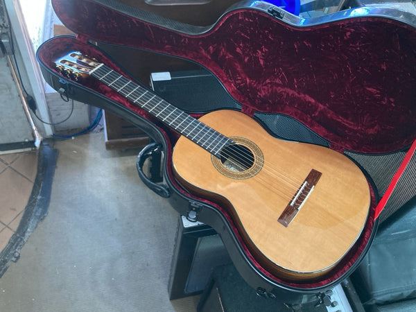 William Falkiner - Lutherie