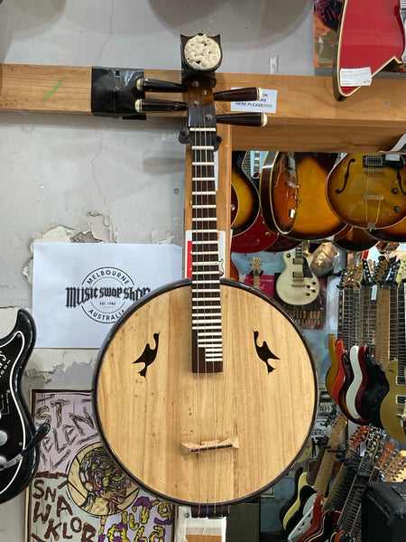 Unbranded - China - Ruan