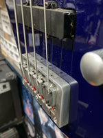 Groovin - New York Series - BASS