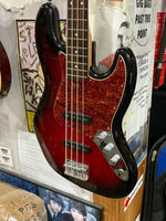 Squier - Jazz Bass