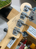 Squier - Jazz Bass