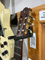 YAMAHA - C-200