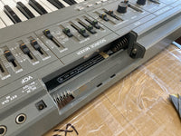 Roland - SH-101