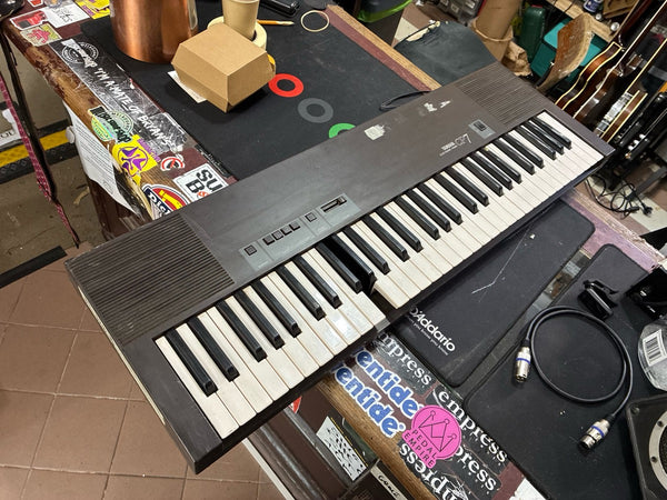 YAMAHA - CP7