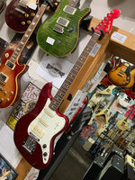 Fender  - BASS VI