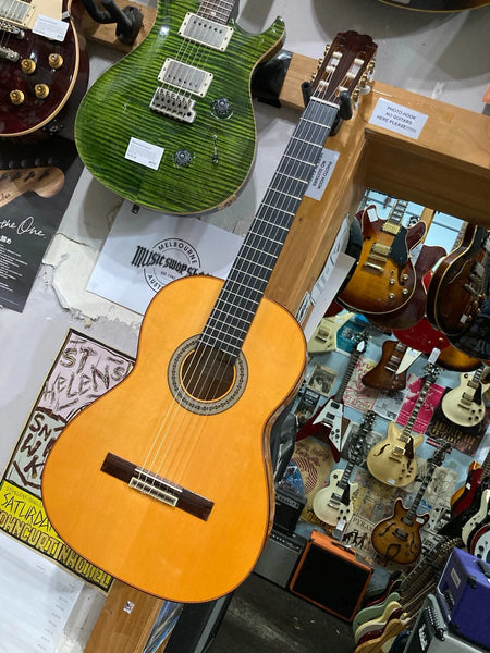 Rafael Romero - Model 120