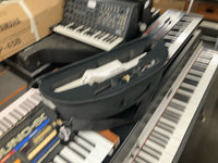 Roland - AE-05