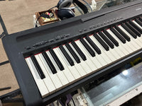 Yamaha - P-95