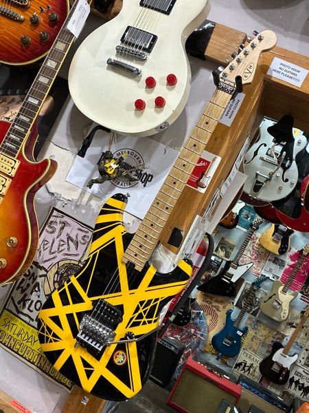 EVH - Striped Series - Black with Yellow Stripes