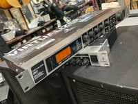 Behringer - FX2000 Virtualizer 3D