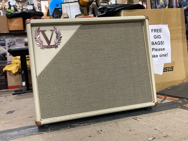 Victory - V40 Deluxe
