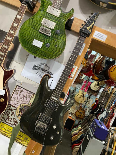Ibanez - JS Custom