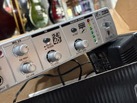 Behringer - Mix800