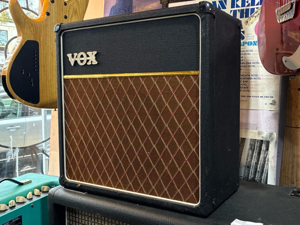 VOX - AC-10