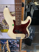 Fender - Precision Bass