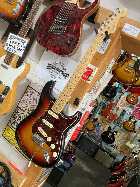 Fender - American Standard Stratocaster