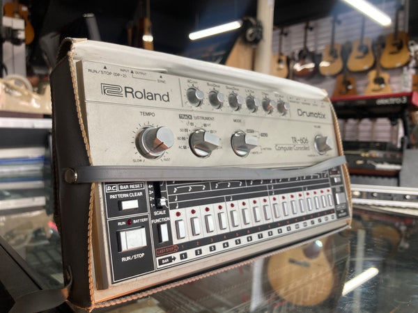 Roland - TR-606