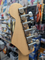 Fender - Standard Stratocaster