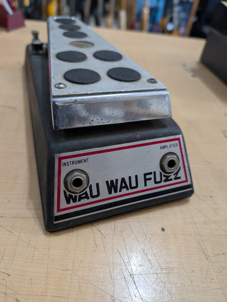 Ibanez - Wau Wau Fuzz