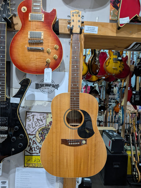 Maton - EM225